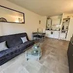 Le Petit Mimosa, Rdc, 3 Piscines, Proche Plages, 15mn Cannes * Mandelieu